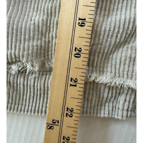 POL Cream Corduroy Cropped Button Jacket – Raw Hem, Distressed, 100% Cotton (S) - Picture 6 of 9